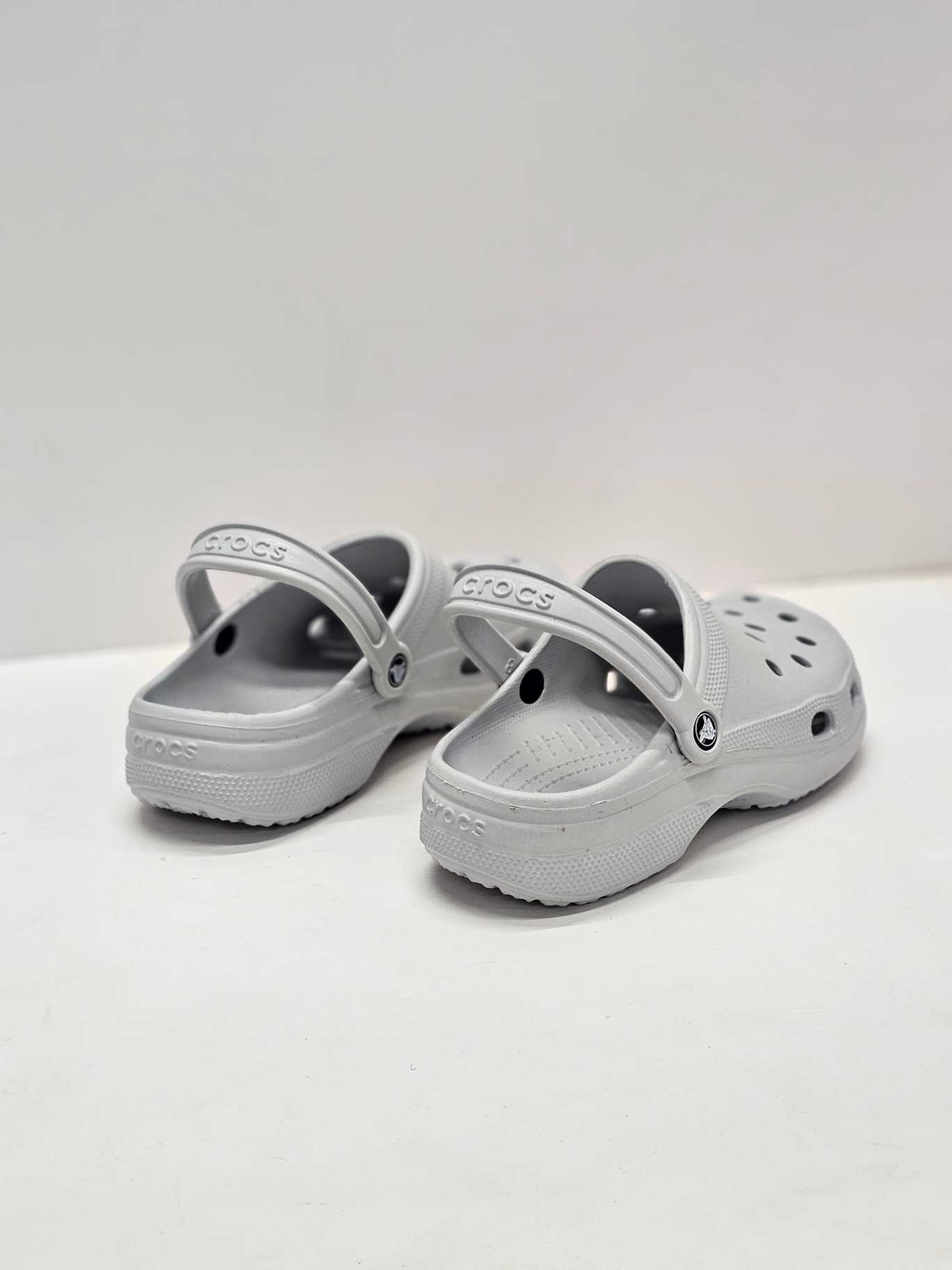 CROCS CLASSIC CLOGS