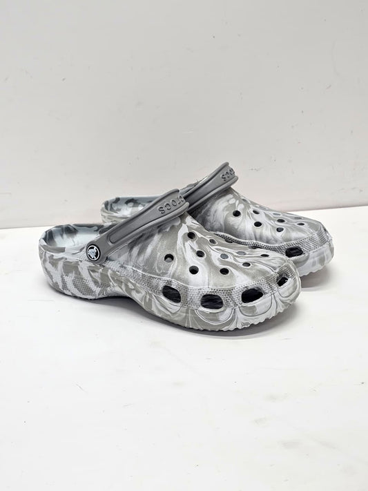 Classic Crocs Clogs